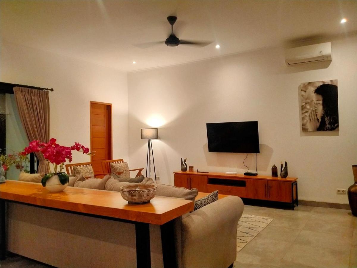 Lovina Villa Ataya מראה חיצוני תמונה